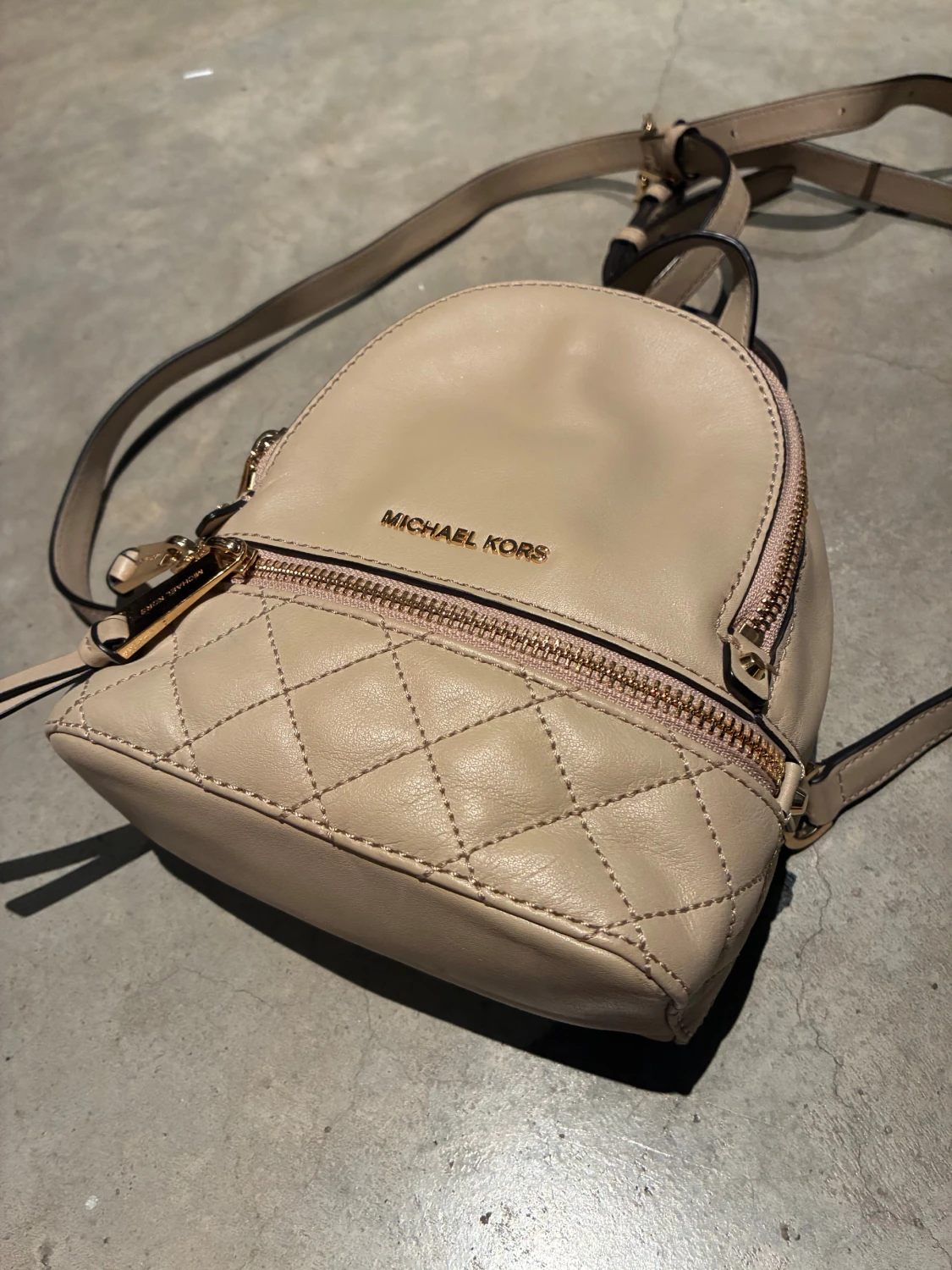 Beige quiltad ryggsäck Michael Kors - 4