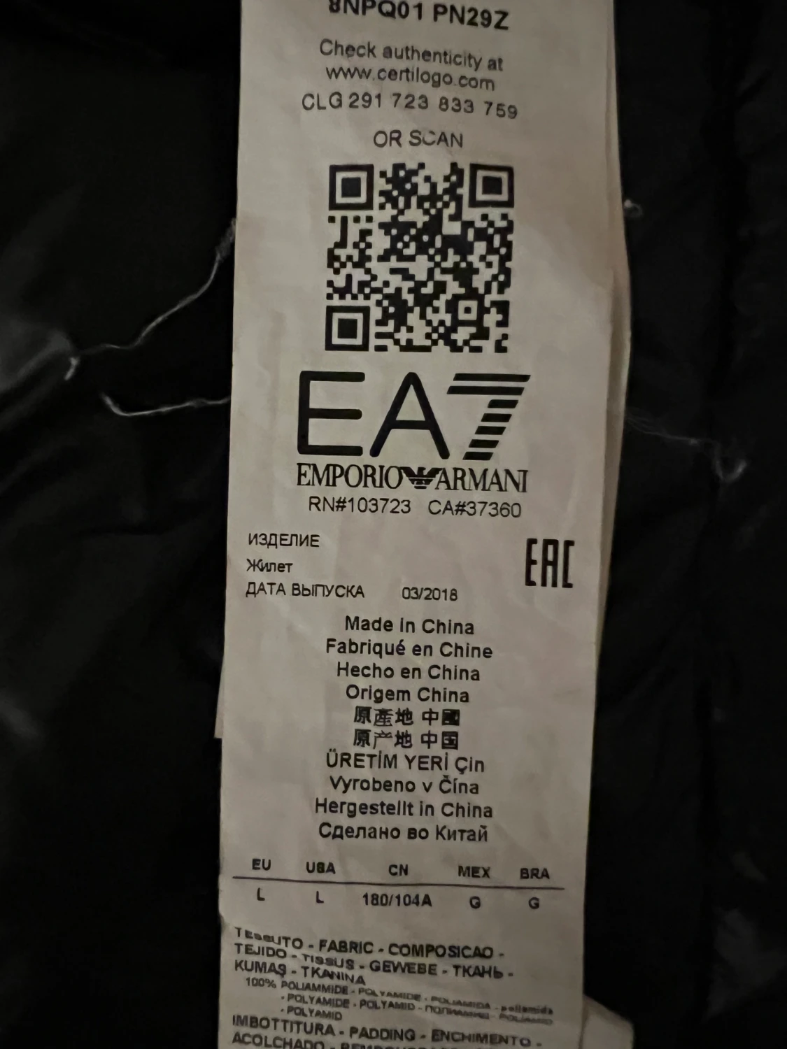 Svart dunväst från EA7 Emporio Armani - 3