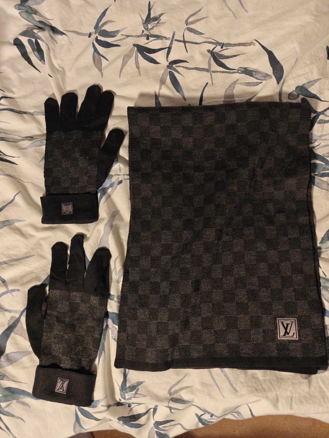 Halsduk & handskar set