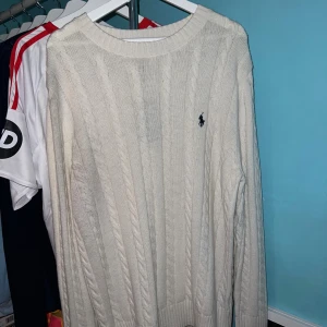 Ralph Lauren Knit-cable - Helt ny oanvänd, säljes pga fel storlek