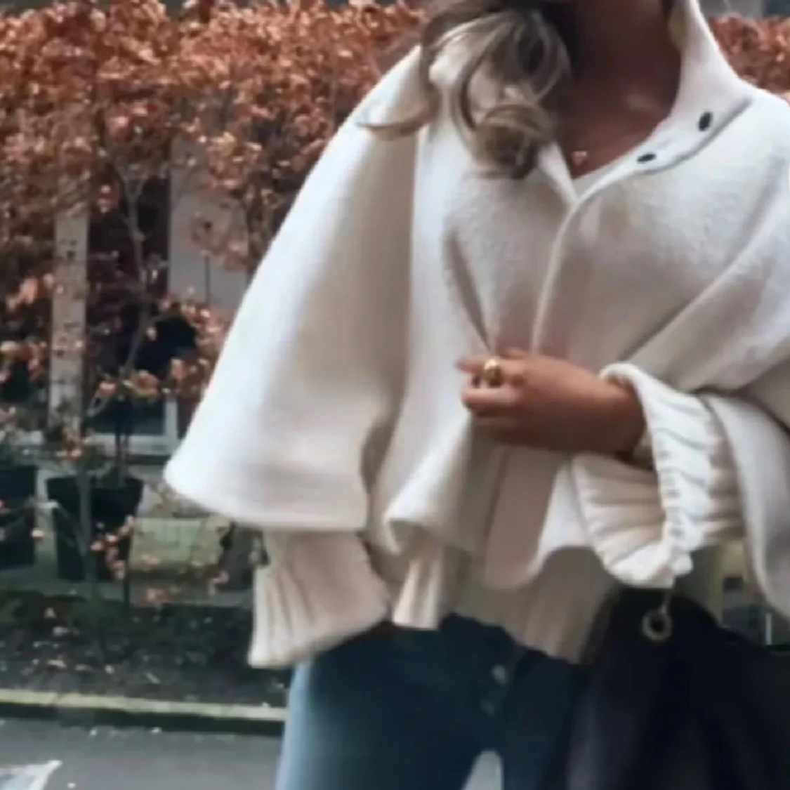 Vit cape med knappar/Zara - 1