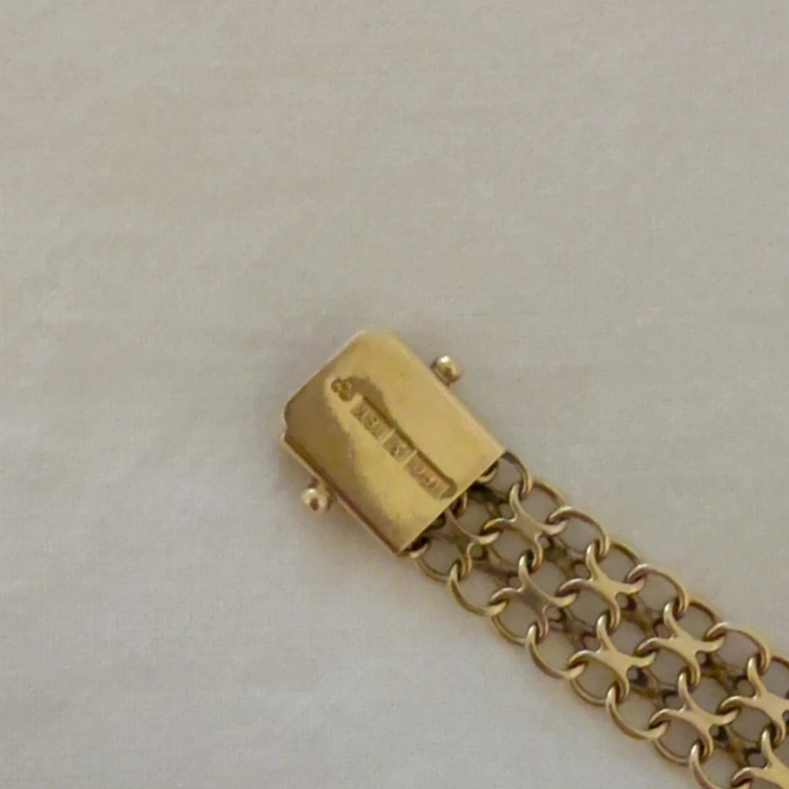 Guldfärgad Longines armbandsur - 2