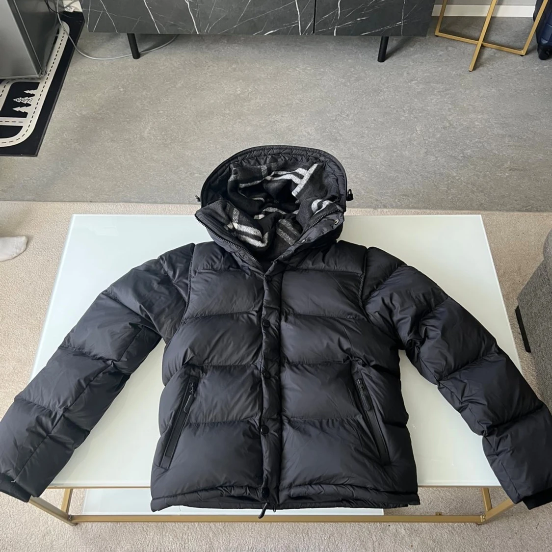 Svart dunväst från Burberry M