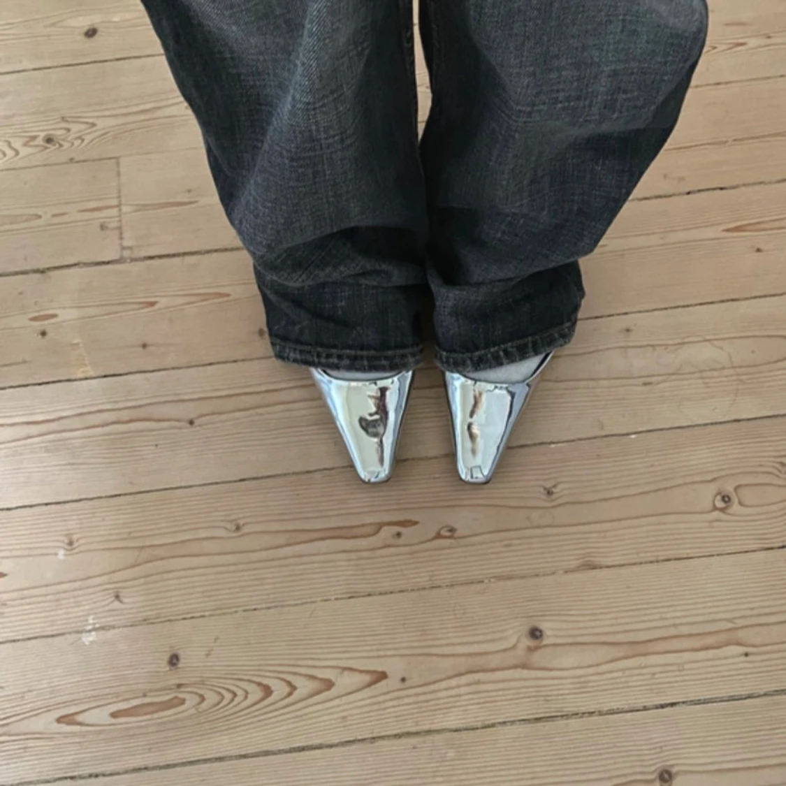 Silvriga slip-in ballerinaskor - 2