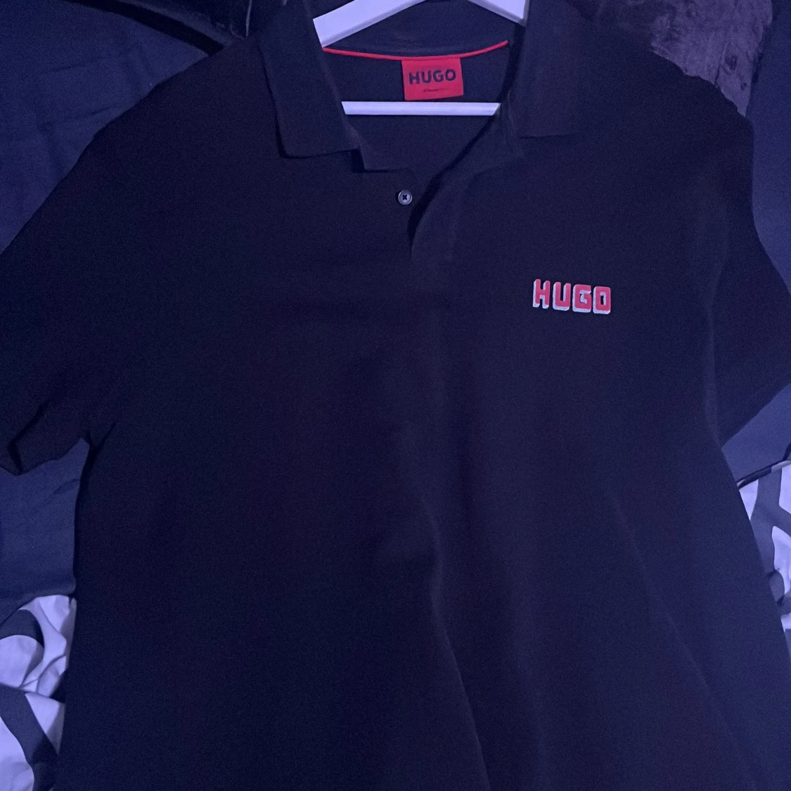 Svart pikétröja från Hugo - 1