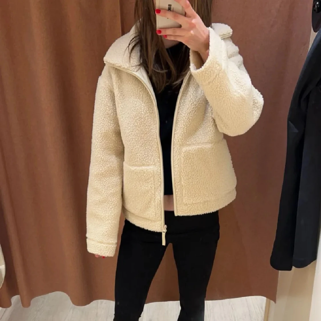 Beige teddyjacka från hm  - 2