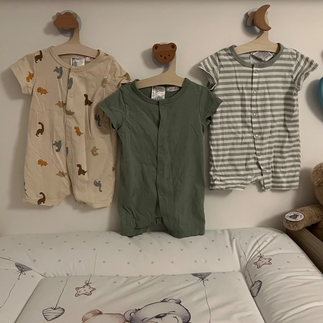 Tre bebis jumpsuit från H&M, strl 68