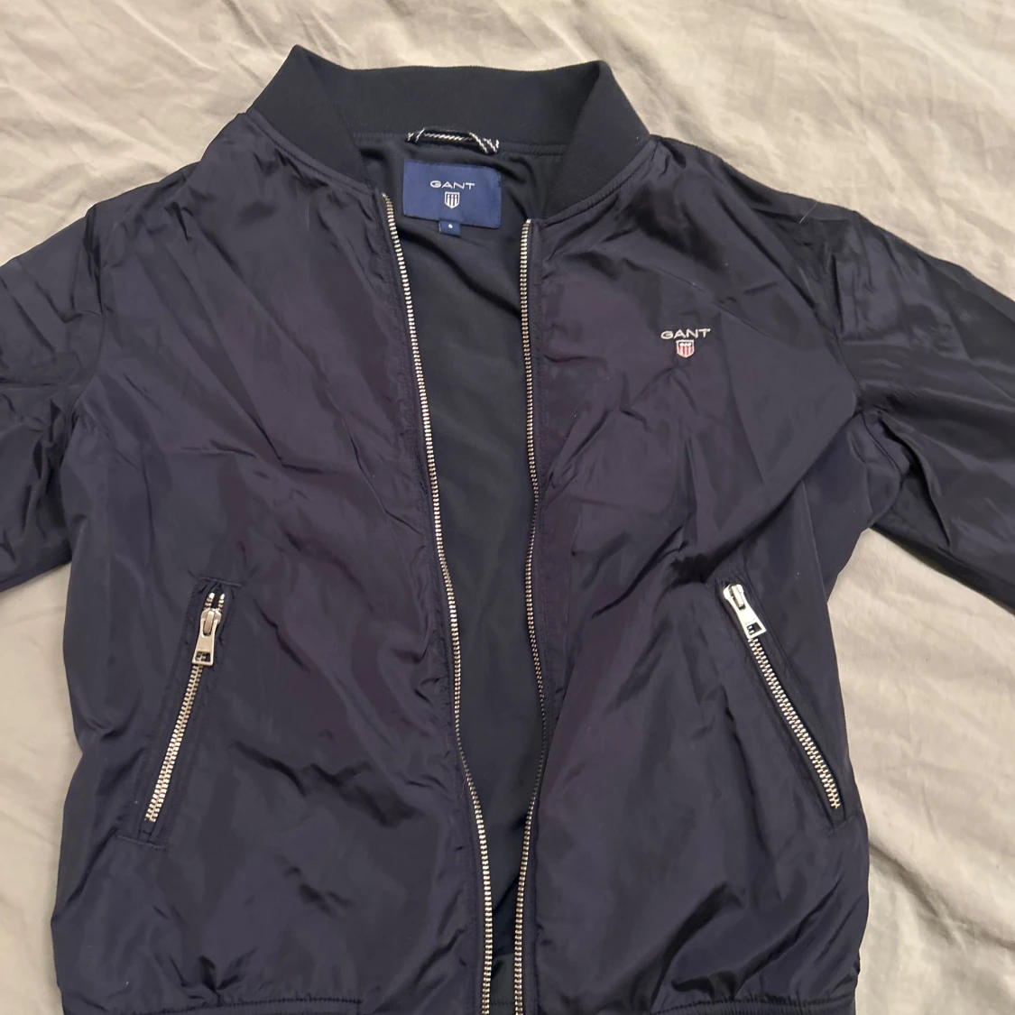 Svart bomberjacka från Gant - 1