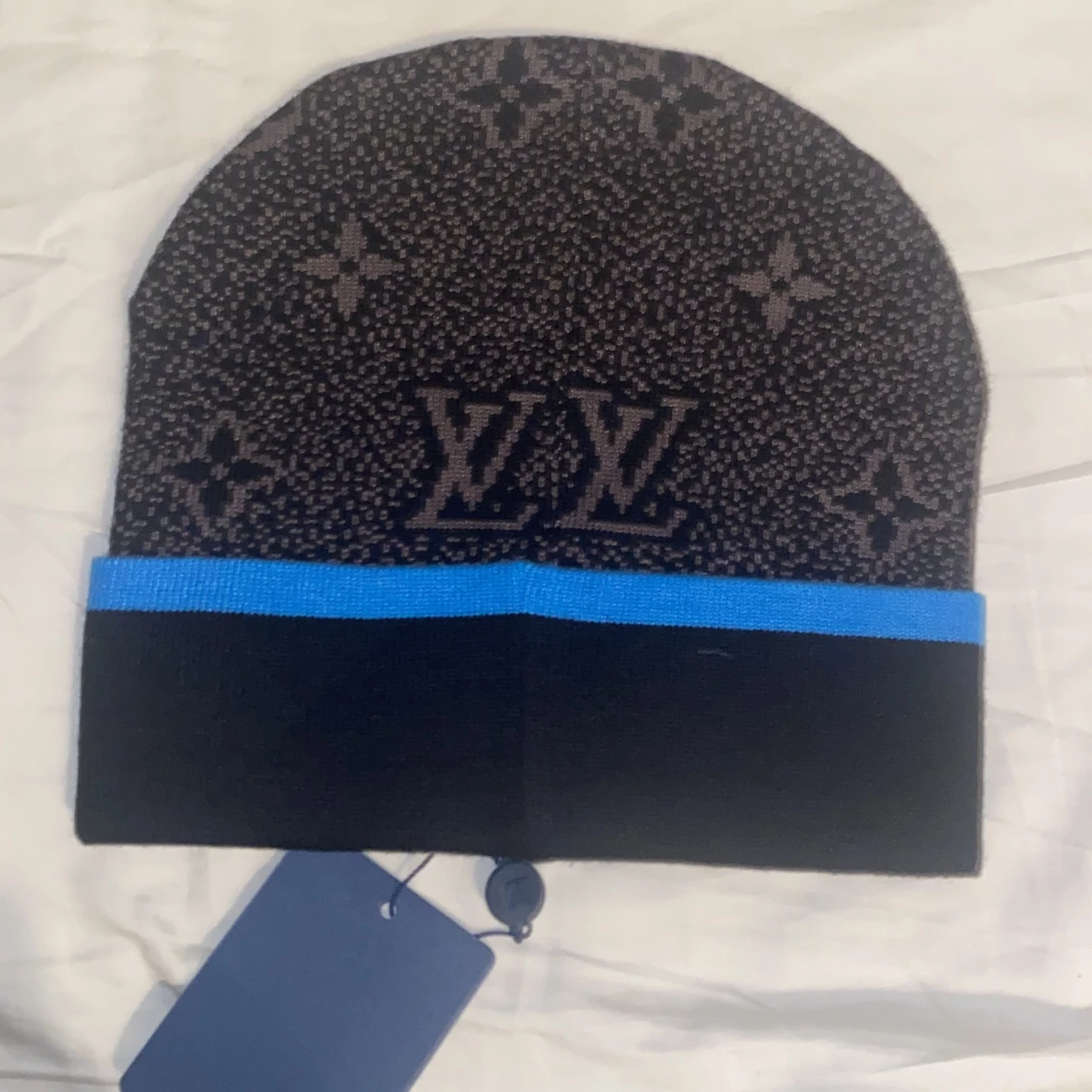 Lvmössa svart blå - 1