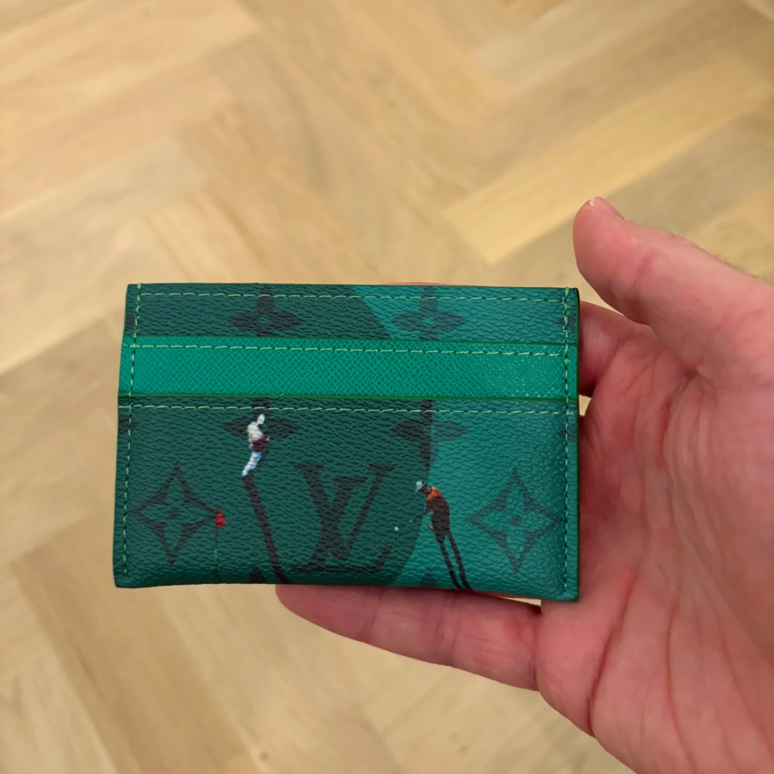 Grön plånbok med golfmotiv - 2