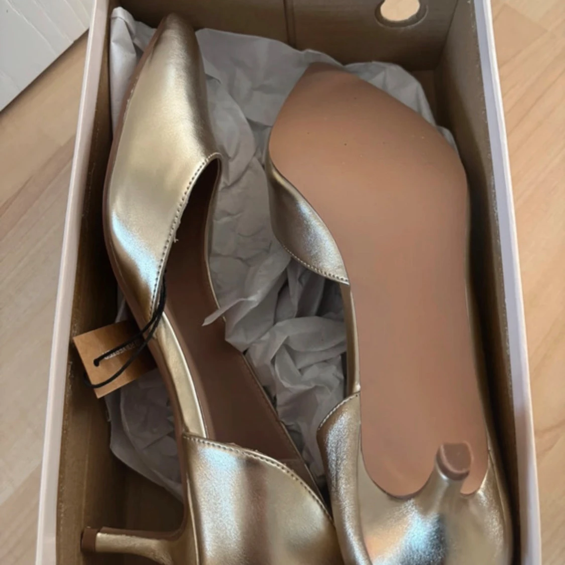 guldiga klackar / balskor - 3