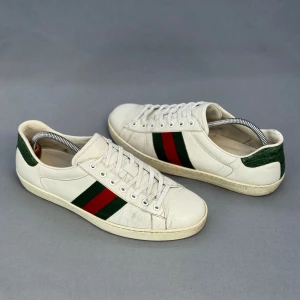 Gucci Ace | 43 - Gucci Ace sneakers | Strl 43, sitter större | INGA BYTEN