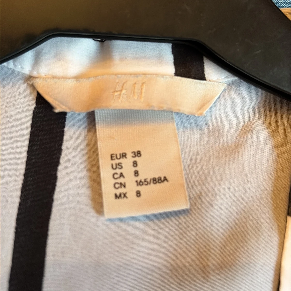 Vit omlottblus med svart rutmönster H&M - 2