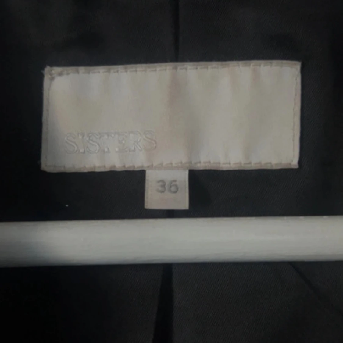 Snygg grå ullkappa från Brothers & Sisters butiken - 3