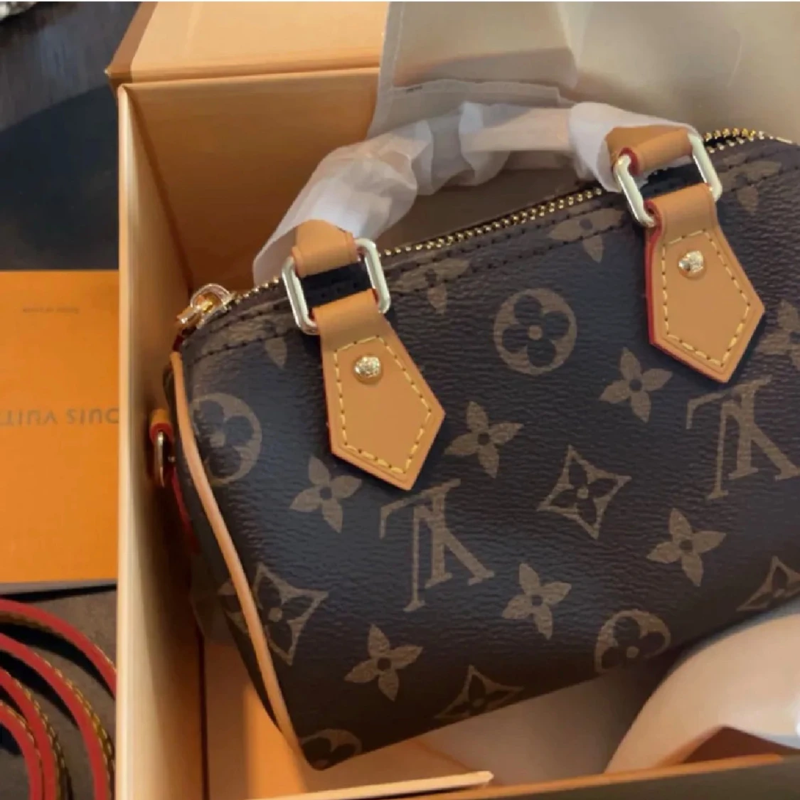 Louis Vuitton monogram axelväska mini