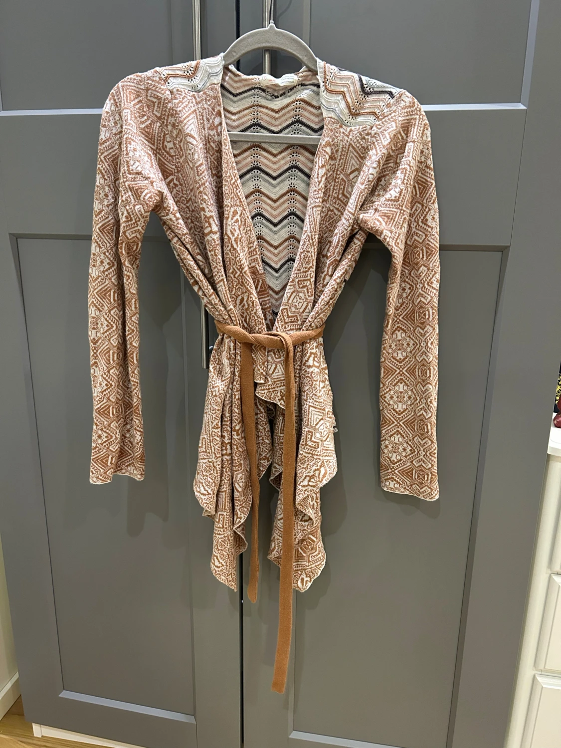 Odd Molly beige mönstrad kofta med bälte