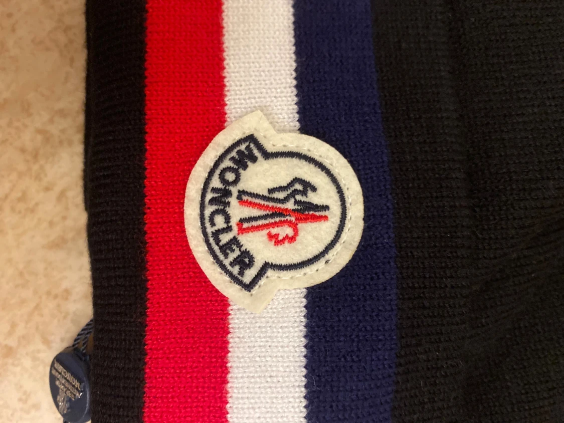 Moncler mössa med ränder - 1