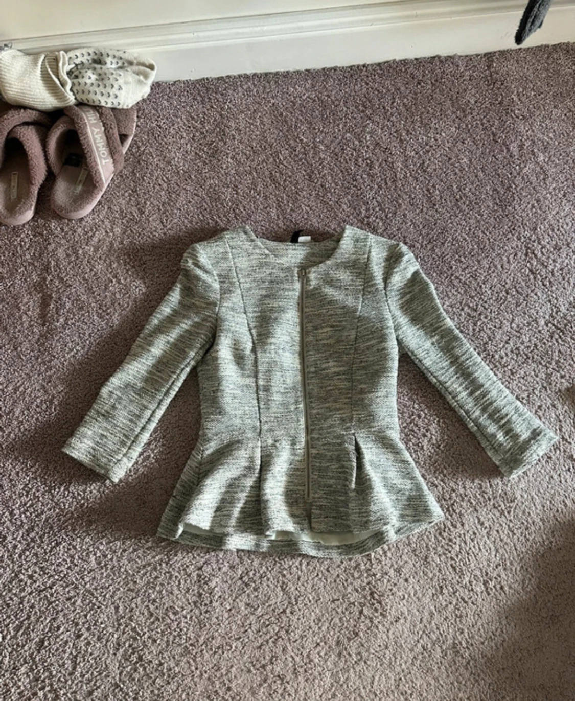 Grå kavajjacka från H&M Divided