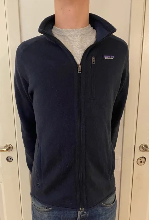 Patagonia full-zip fleece - Storlek M. Mycket bra skick. Pris går att diskutera. 