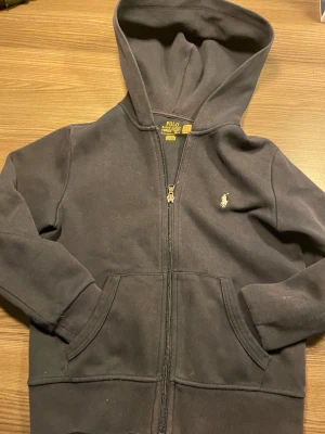 Ralph lauren zip - Bra skick, riktig grish. Storlek 140