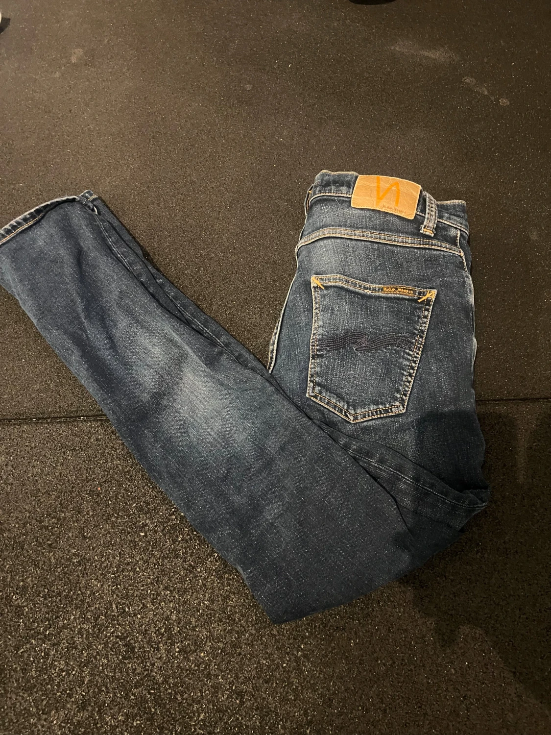Blå skinny jeans från Nudie Jeans