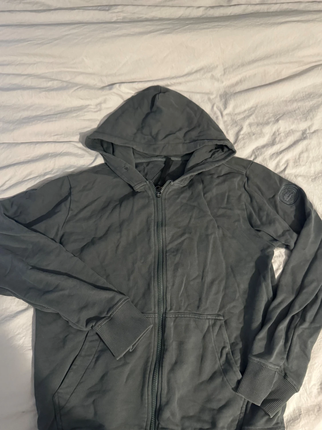 Mörkgrön  hoodiejacka från Canada Goose - 2