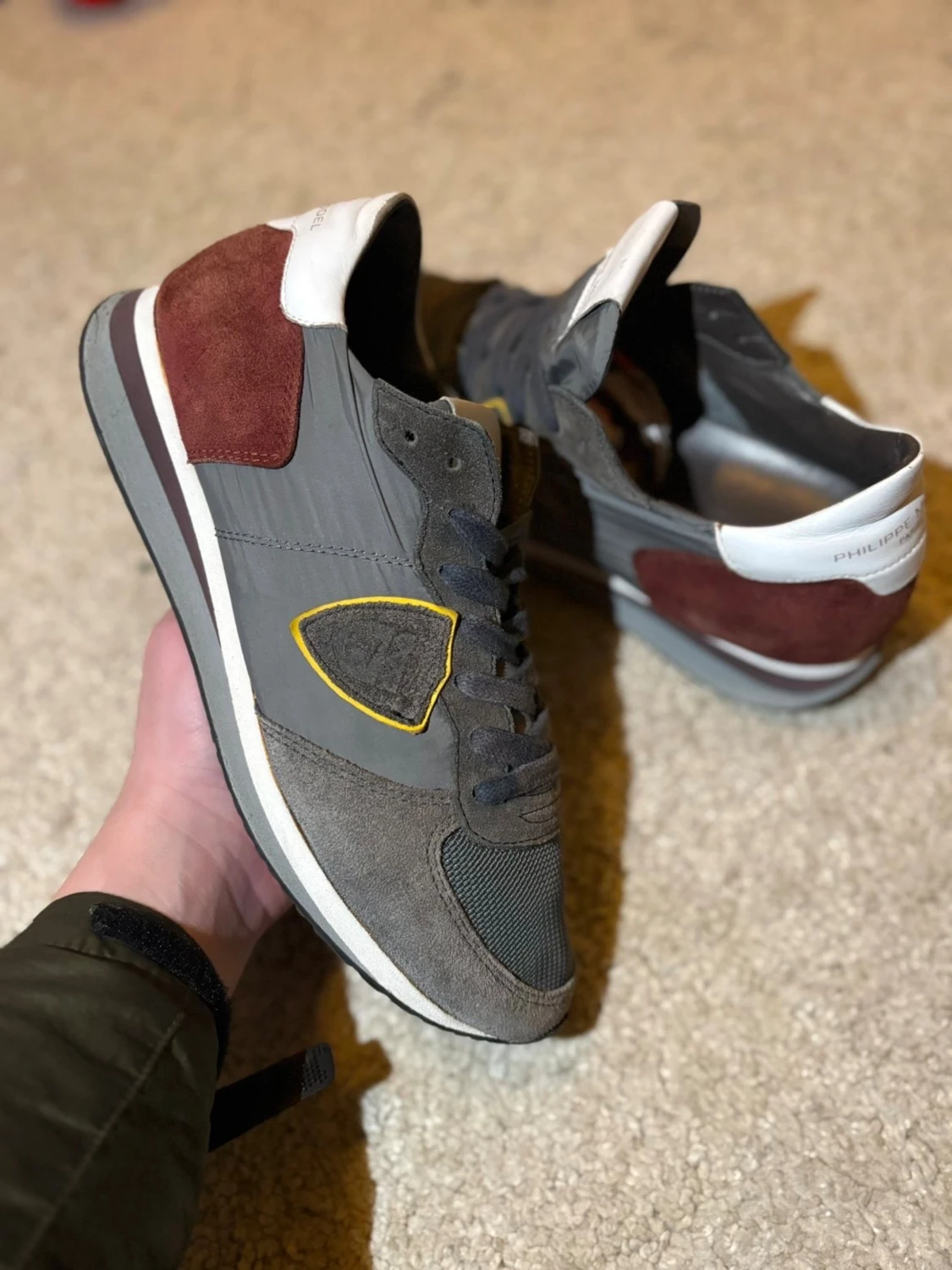 Philippe Model grå sneakers med mockadetaljer