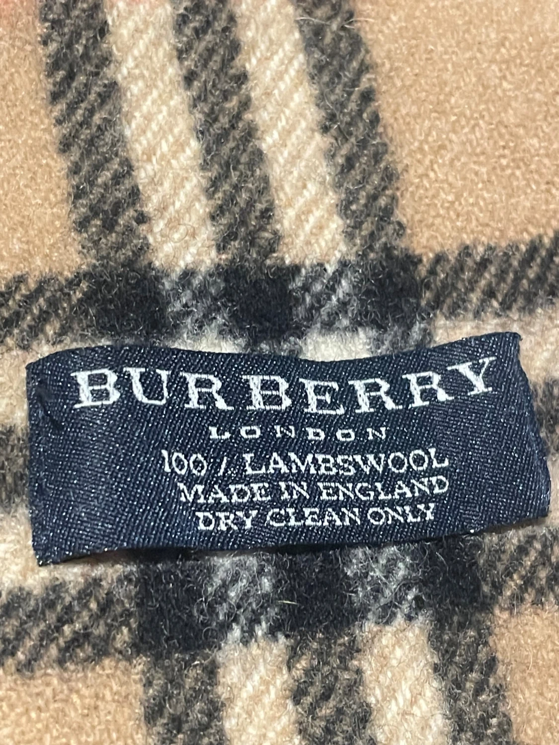 Halsduk från Burberry i ull - 1
