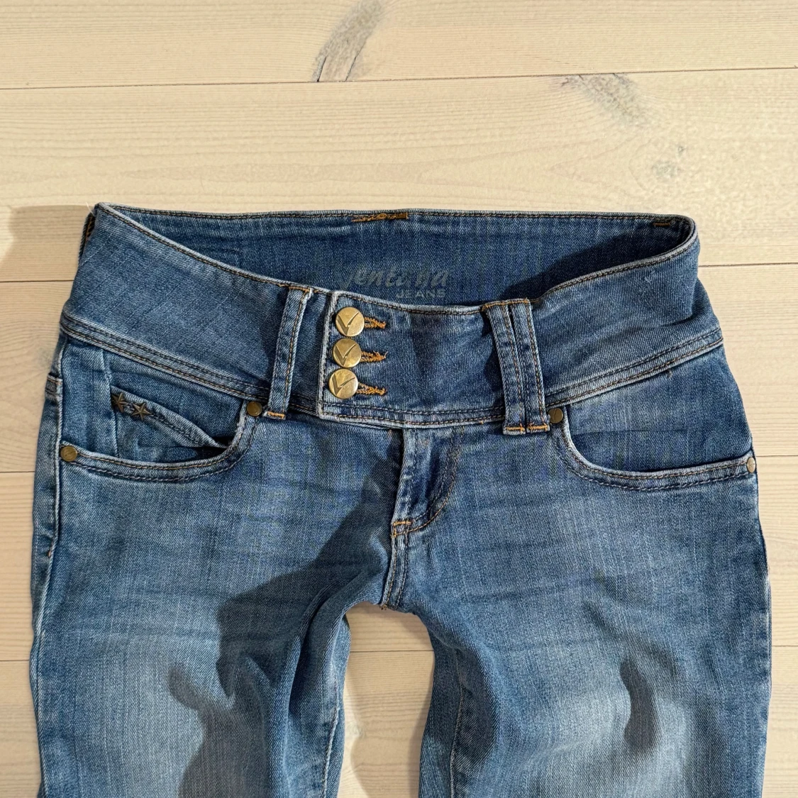 Low bootcut jeans  - 4