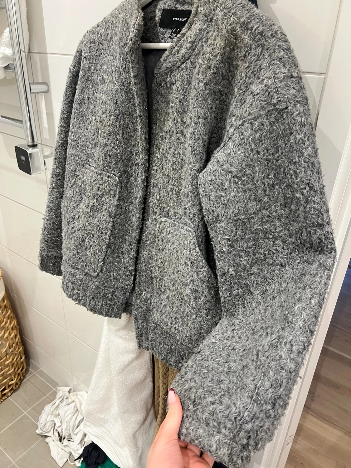 Grå teddyjacka från Vero Moda - 1