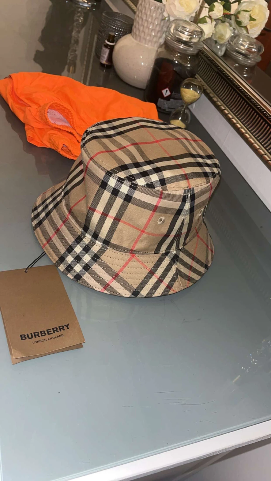 Burberry rutig bucket hat beige - 1
