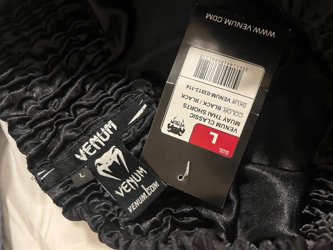 Svarta Muay Thai shorts från Venum - 2