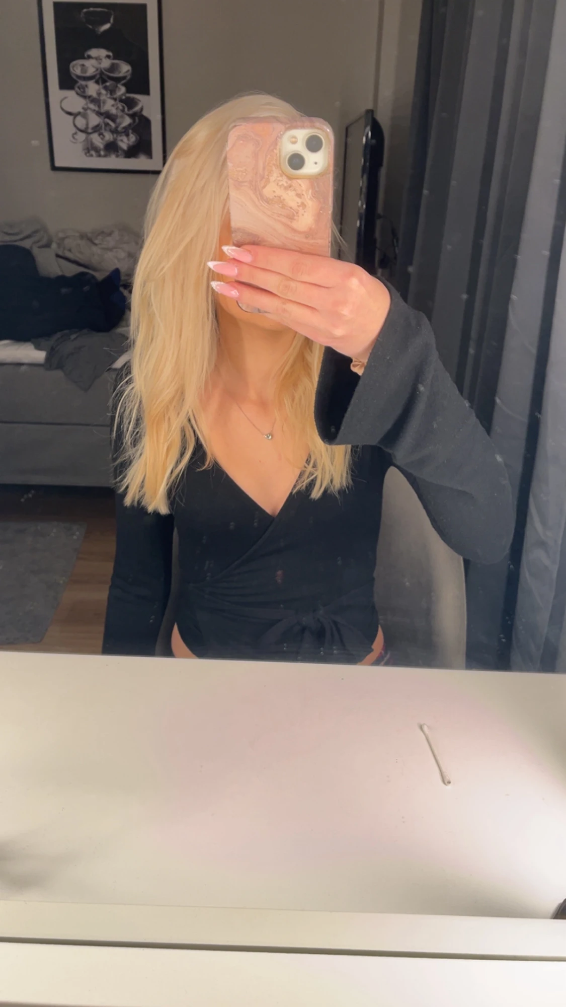 Svart omlottopp från Gina Tricot