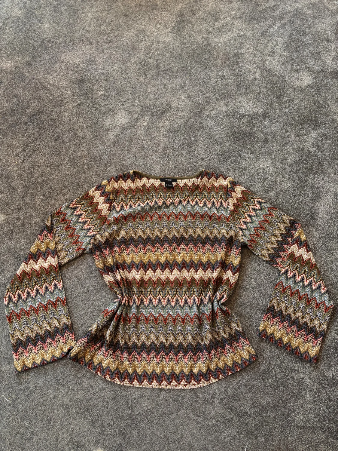 Mönstrad långärmad tröja