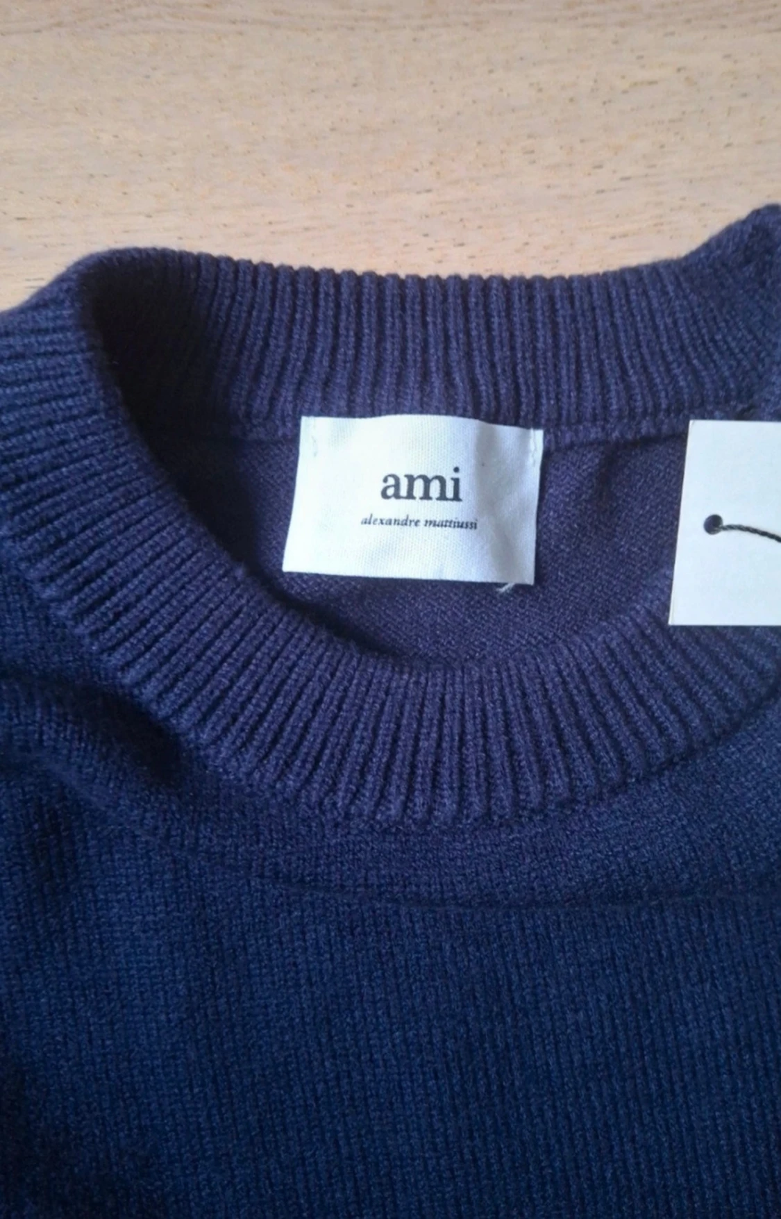 Marinblå stickad tröja från Ami - 4