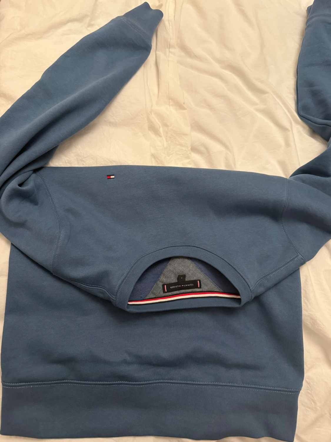 Blå sweatshirt från Tommy Hilfiger - 4