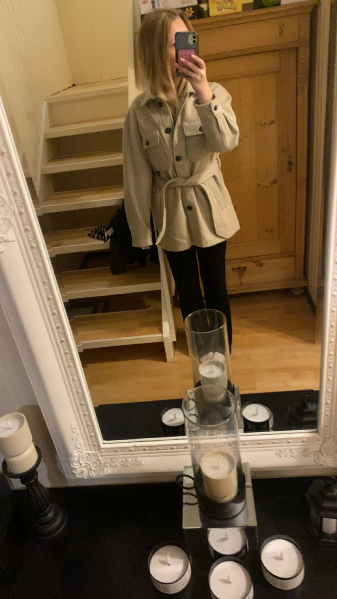 Beige overshirt från Zara med bälte - 2