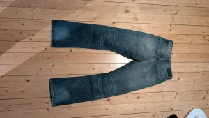 Sjukt feta Bootcut jeans  - W28-27 31L. Passar nästan precis som Bootcut ola ifrån nudie. Straight och boot. 