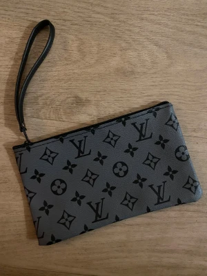 Necessär/väska - Helt ny. 