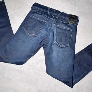 Replay jeans - Replay jeans | Modell Anbass |Fint skick | Storlek W29 L32. 