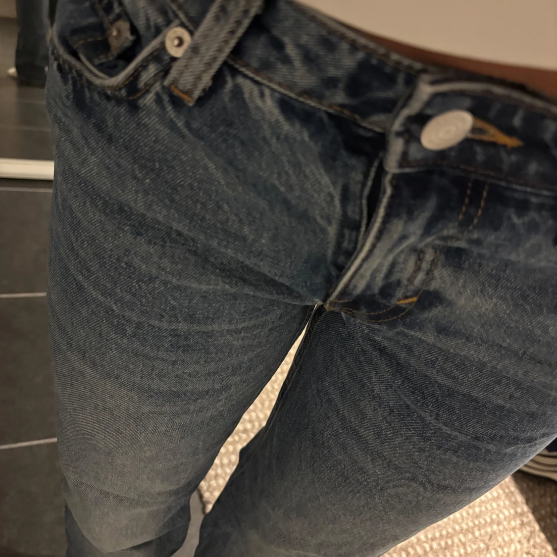 Raka byxor från weekday - 2