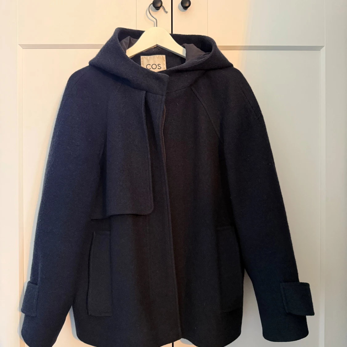 Jacka från Cos