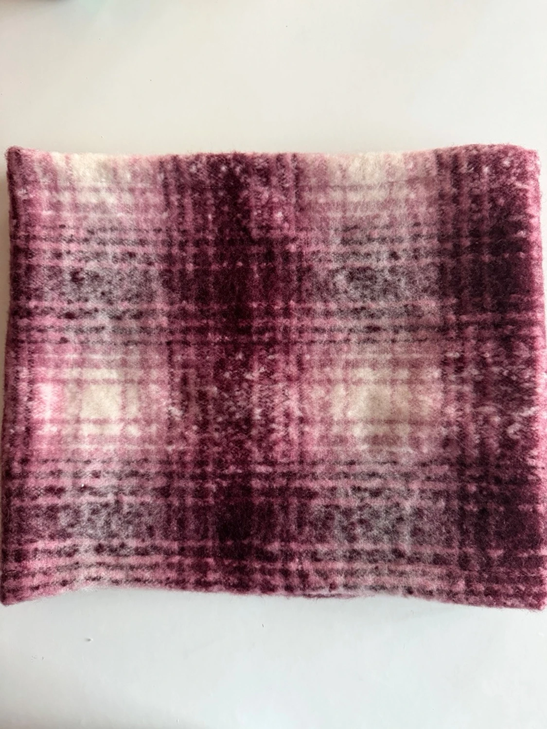 Rosa och vinröd halsvärmare/buff - 1