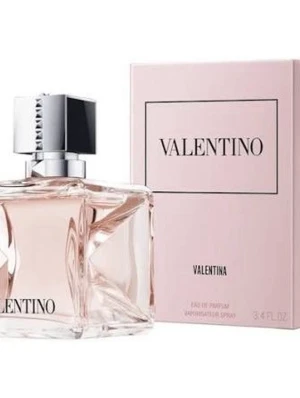 Valentino Parfym - Valentina Eau de Parfum från Valentino, 50 ml. Säljer då jag har en likadan. 100 ml kostar 1950 kr på tex kicks. Endast öppnad och testad två sprut. 