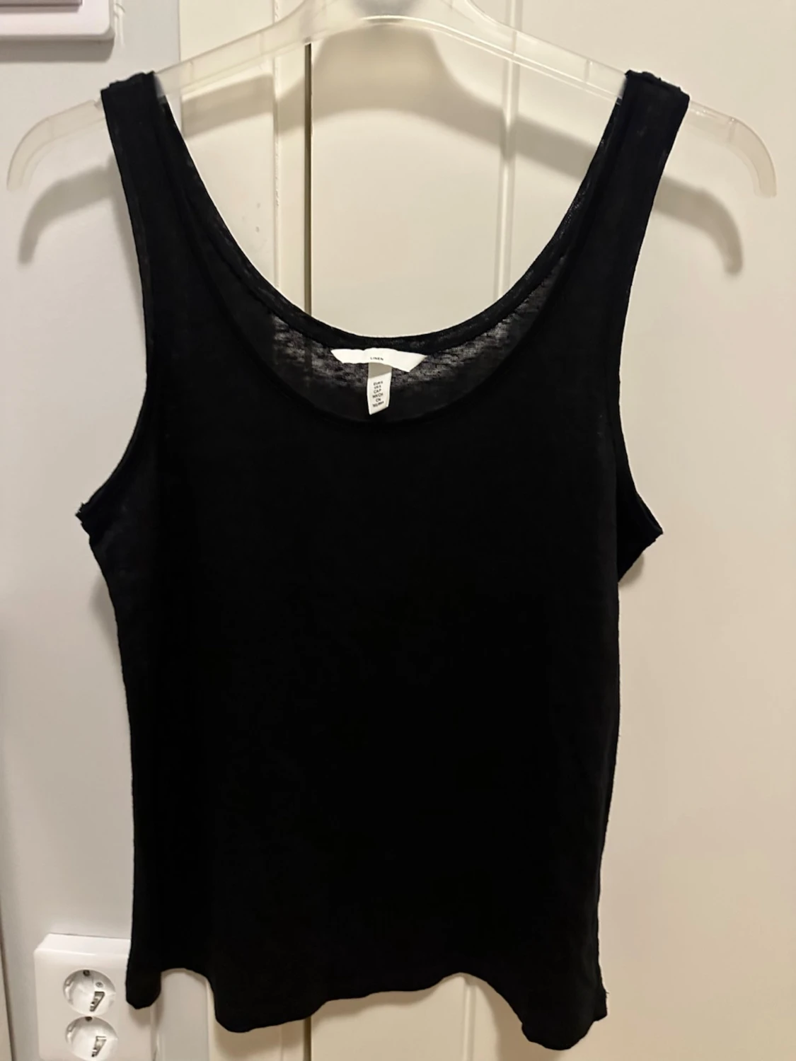 Svart linnetopp från H&M stl S