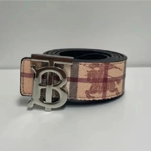 Burberry bälte - Fräscht 110cm/justerbart bälte. Mer bilder i dm