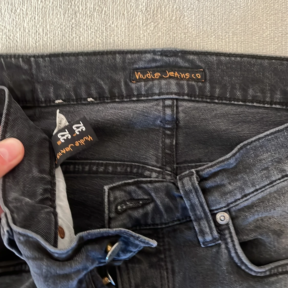 Svarta jeans från Nudie Jeans - 1