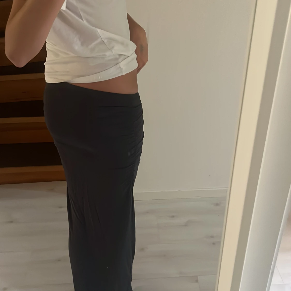 Svart långkjol från Gina Tricot XXS - 1