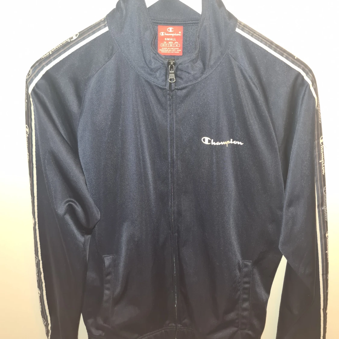 Mörkblå track jacket från Champion - 1