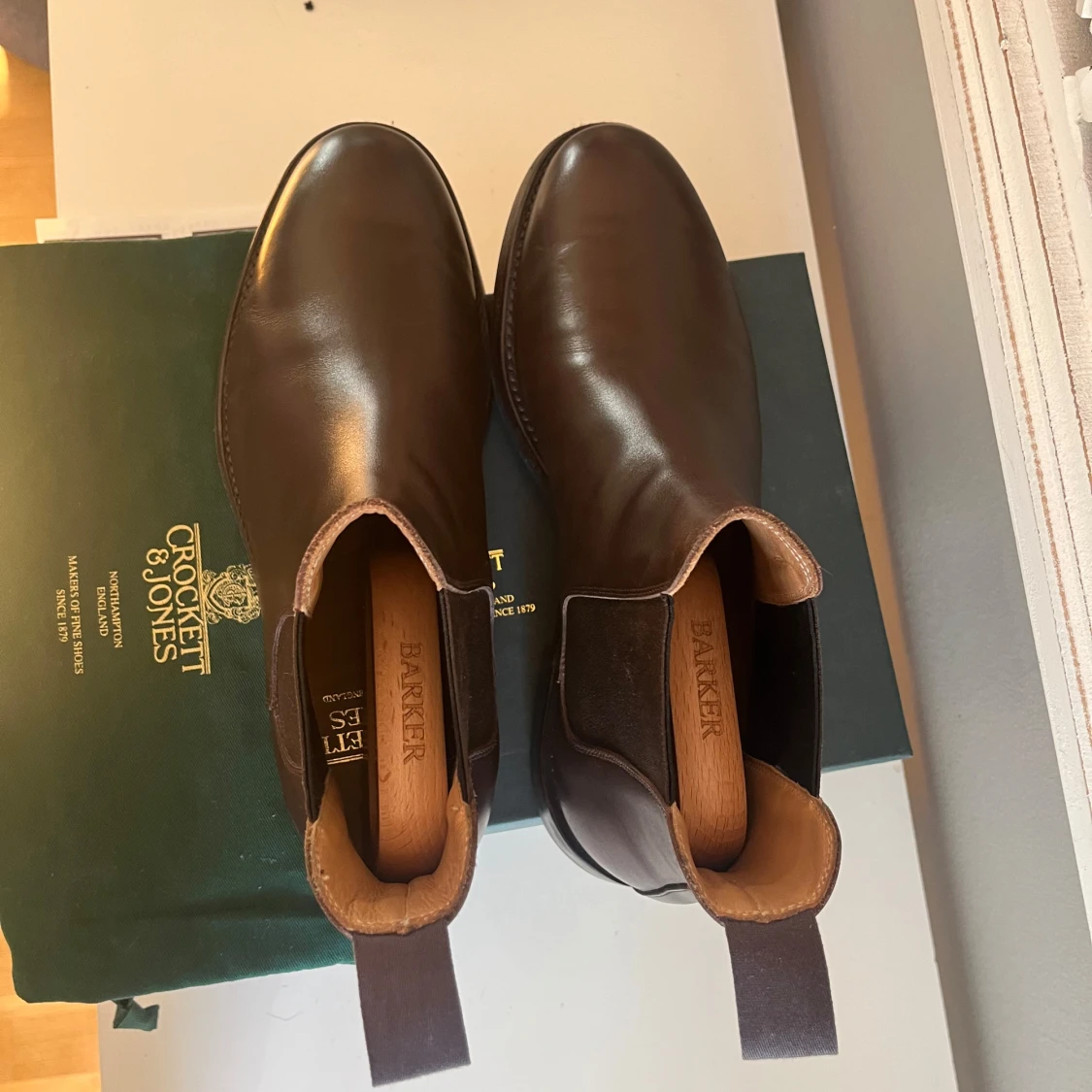 Crockett & Jones Chelsea Boots - 2